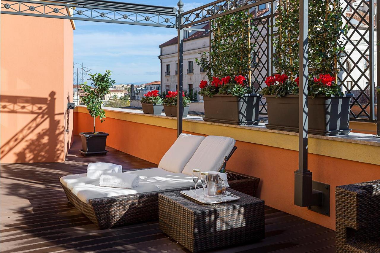 Baglioni Hotel Regina - The Leading Hotels Of The World Rom Exterior foto